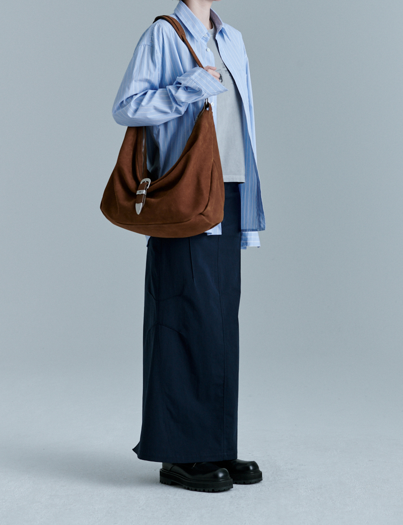バッグ MARGESHERWOOD BELTEDHOBO_chestnut nubuck MARGESHERWOOD BELTEDHOBO_chestnut nubuck - メルカリ