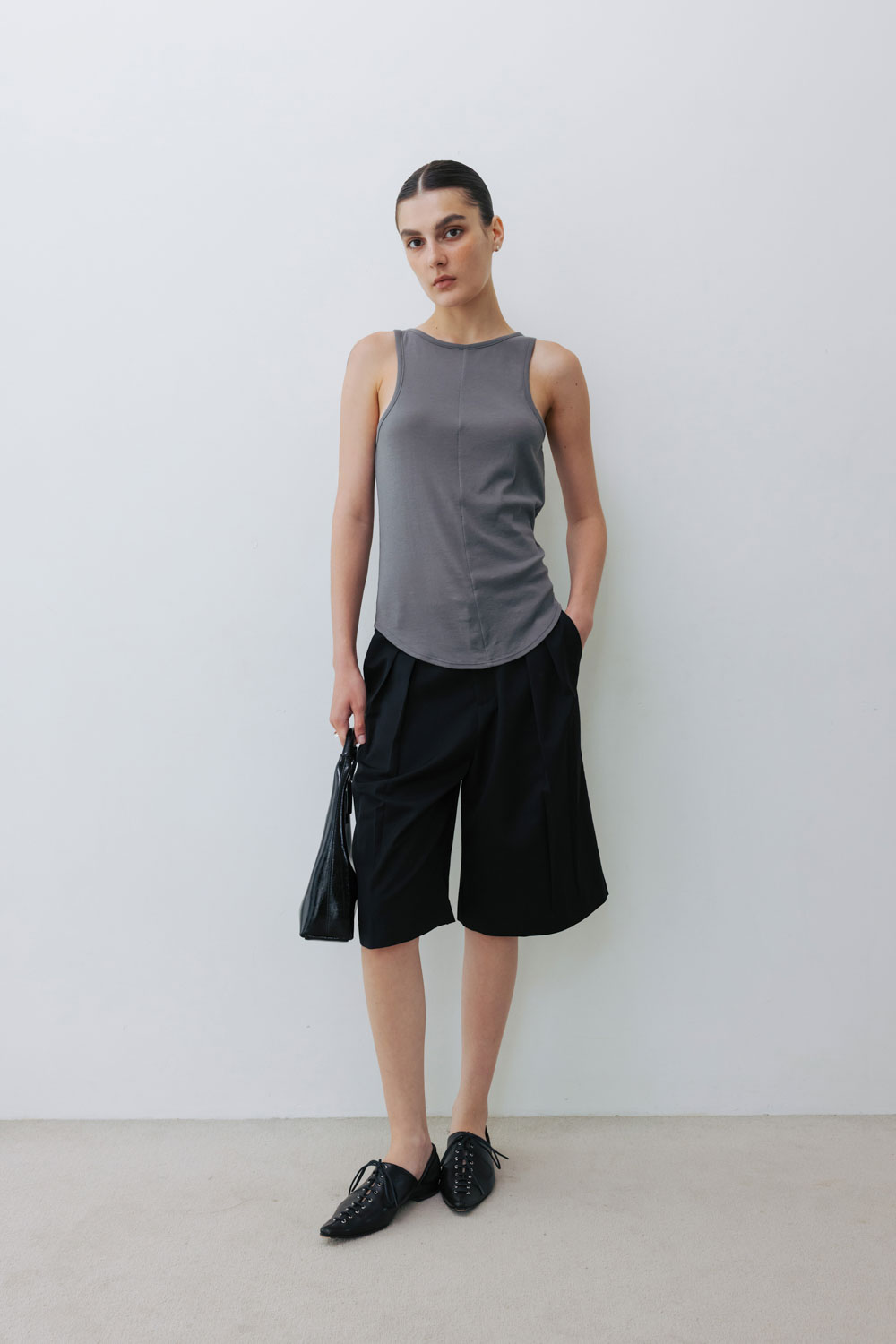 Studio doe Capri Pants 最新作　ハーフパンツ ブラックS+ Capri Pants | Studio Doe