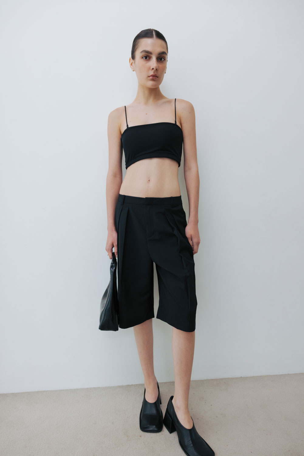 Studio doe Capri Pants 最新作　ハーフパンツ ブラックS+ Capri Pants | Studio Doe