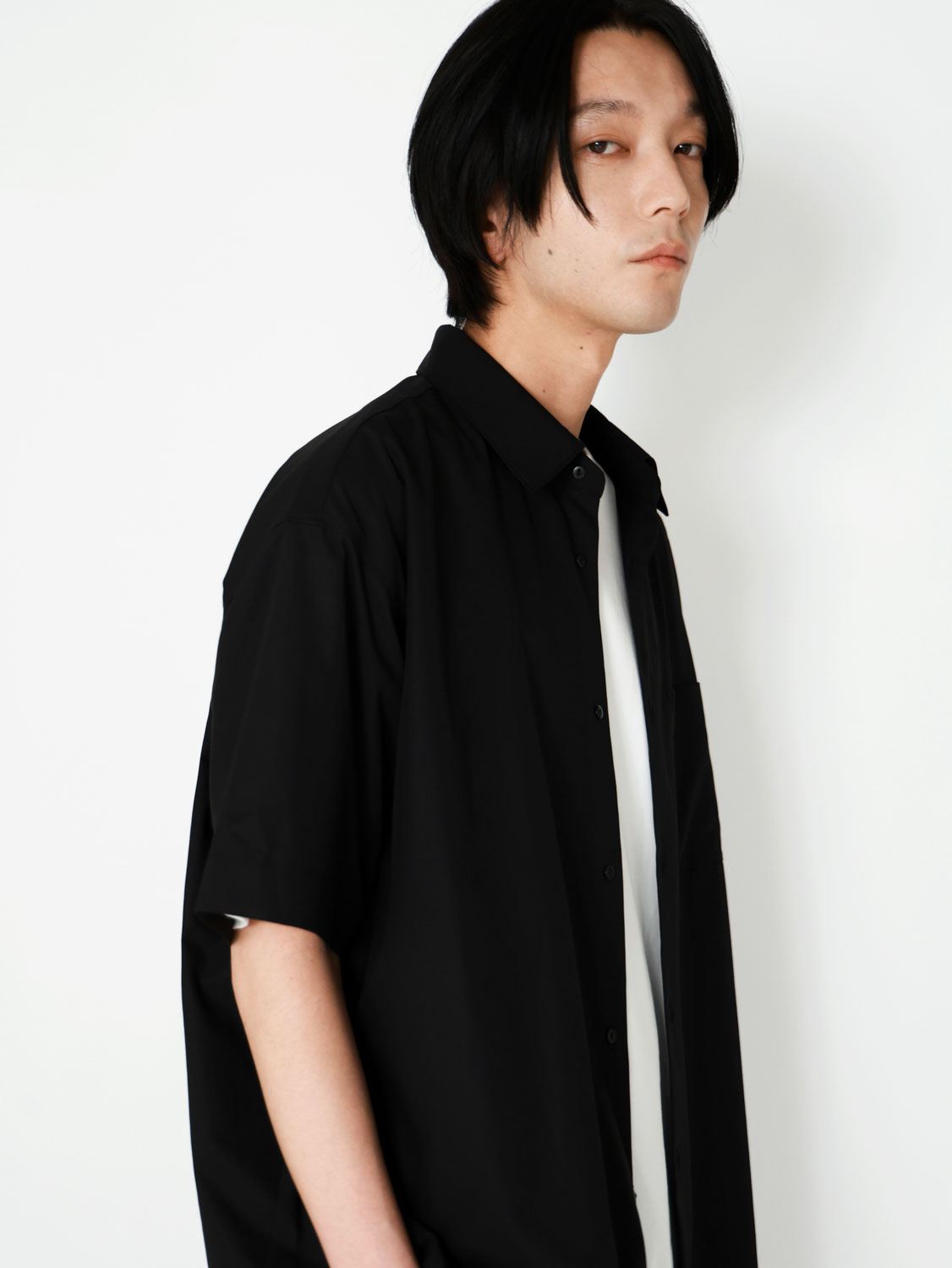 【STUDIO DOE】Gender Free ブラッシュドデニム シャツ (Female) Studio Doe - Gender Free 抗皺寬版短袖襯衫(黑) (S) | Studio Doe