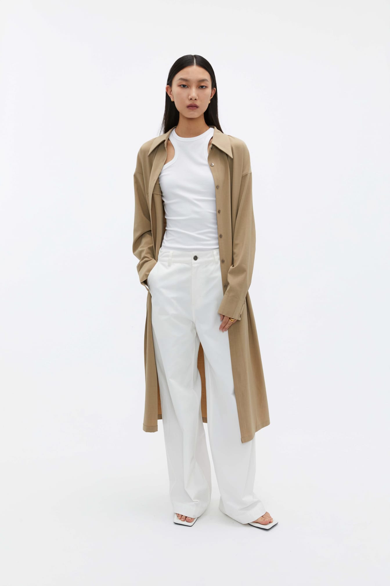 [閒聊] 求滅火Stuido Doe手工大衣